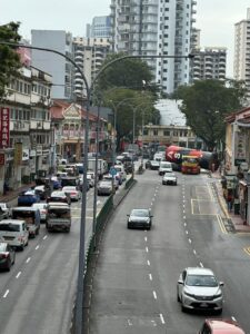 Trailer accident disrupts morning traffic along Balestier Road